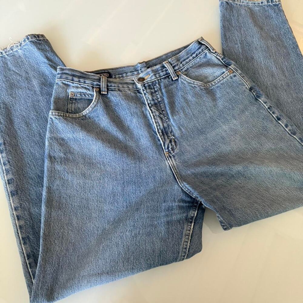 Vintage highwaisted straight leg jeans
